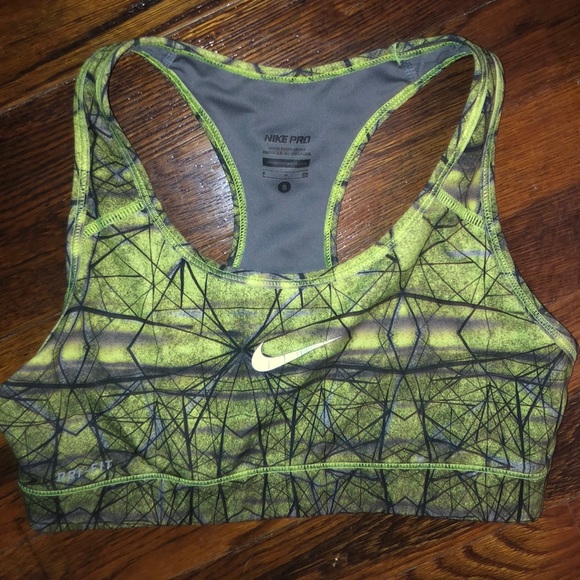 Nike Other - Green Nike sports bra size small!